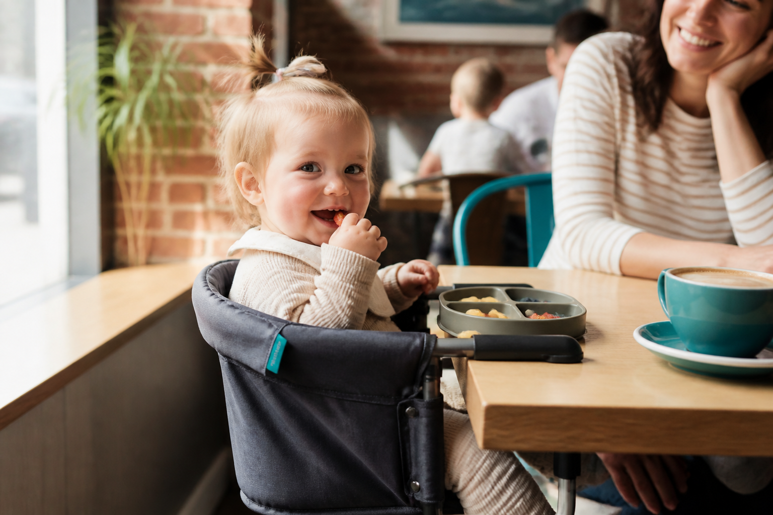 Best Travel High Chairs (2026): Portable Seats for Restaurants, Hotels & Outdoors